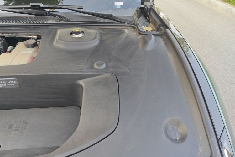 Used XPeng P7 2025 Model—820 Ultra Long Range Ultra Engine Bay Left