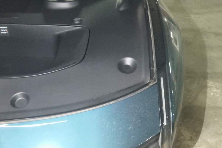 Used XPeng P7 2025 Model—702 Long Range Ultra Engine Bay Left