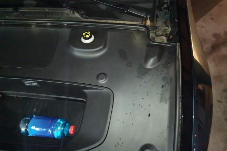 Used XPeng P7 2025 Model—702 Long Range Ultra Engine Bay Left