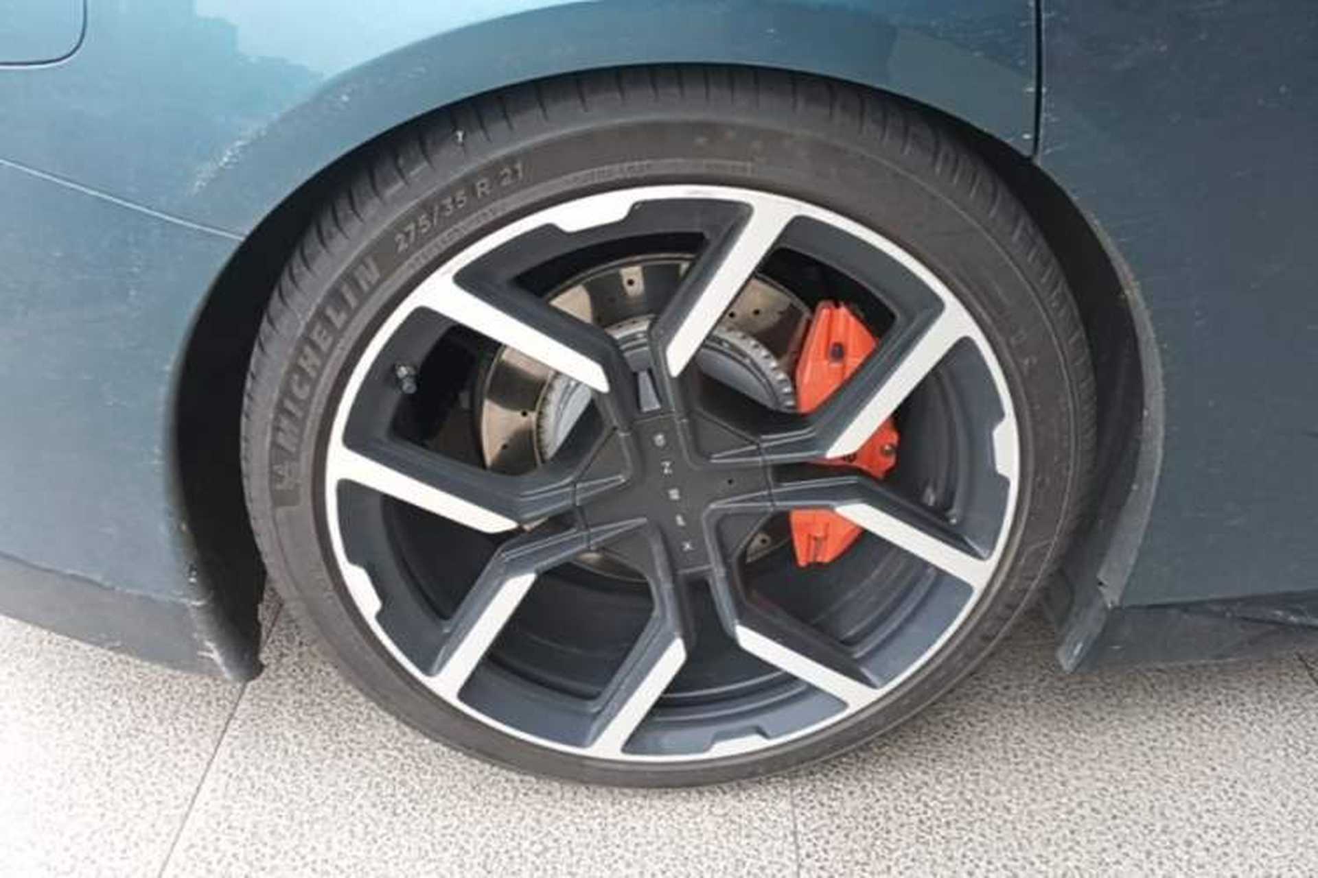 Used XPeng P7 2025 Model—750 All-Wheel-Drive High-Performance Ultra Exterior 5