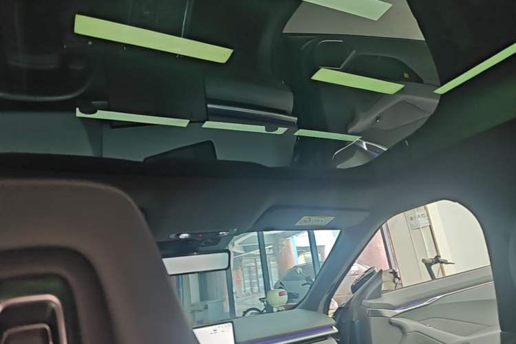 Used XPeng P7 2025 Model—702 Long Range Ultra Headliner