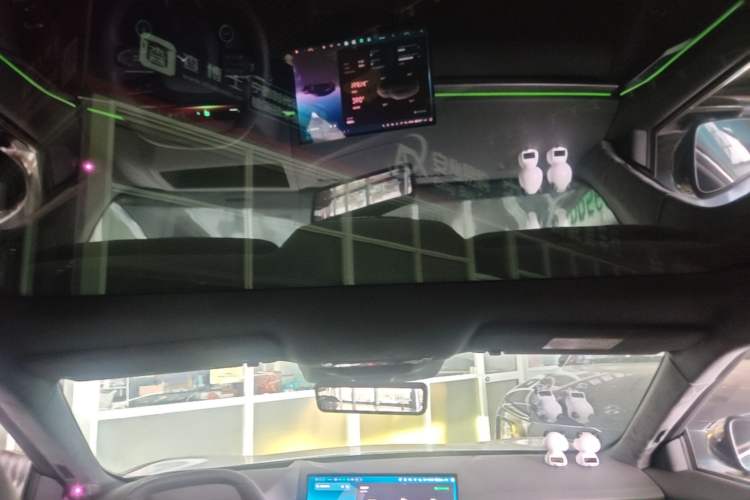 Used XPeng P7 2025 Model—820 Ultra Long Range Ultra Headliner