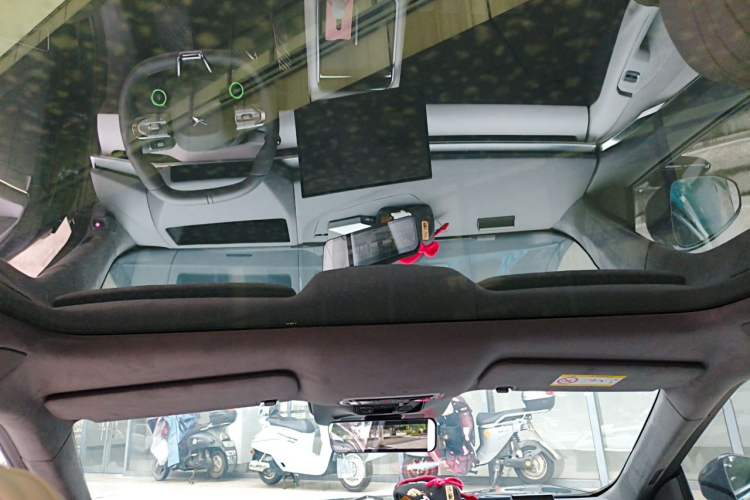 Used XPeng P7 2025 Model—820 Ultra Long Range Ultra Headliner