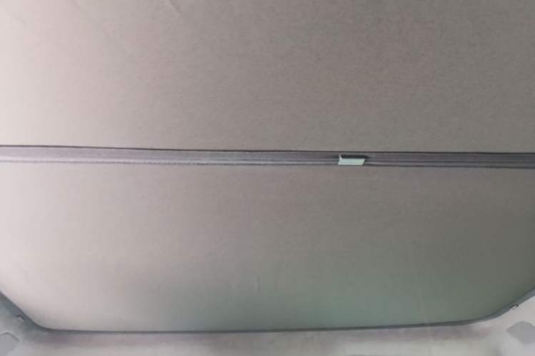 Used XPeng P7 2025 Model—750 All-Wheel-Drive High-Performance Ultra Headliner