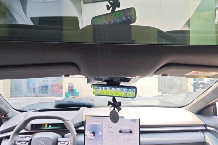 Used XPeng P7 2025 Model—702 Long Range Ultra Headliner
