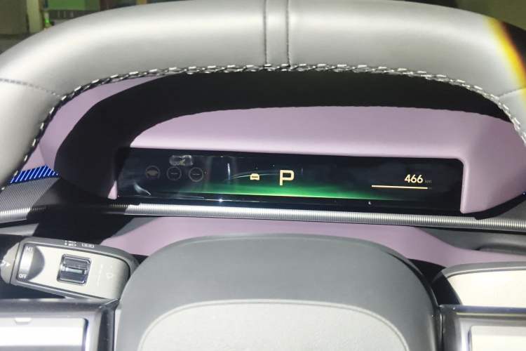 Used XPeng P7 2025 Model—702 Long Range Ultra Instrument Cluster