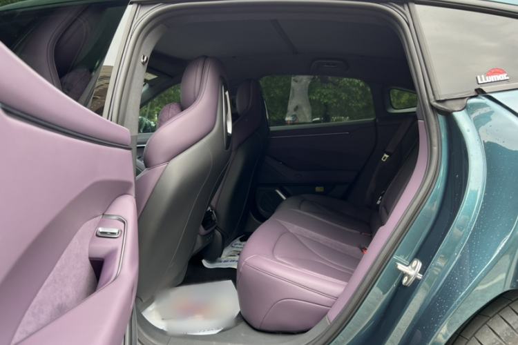 Used XPeng P7 2025 Model—702 Long Range Ultra Interior 2