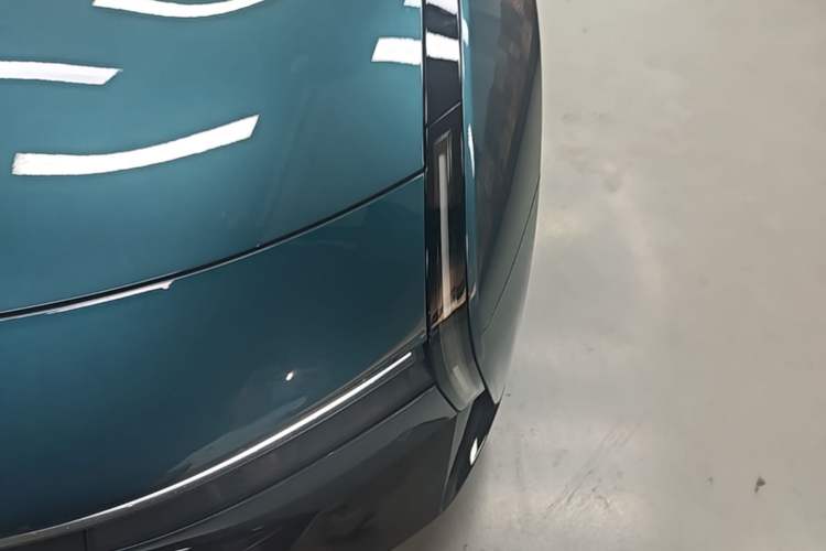Used XPeng P7 2025 Model—702 Long Range Ultra Left Front Headlight