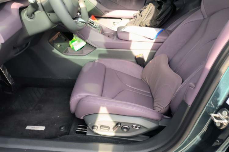 Used XPeng P7 2025 Model—702 Long Range Ultra Left Front Seat