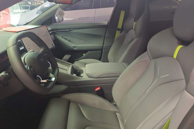 Used XPeng P7 2025 Model—820 Ultra Long Range Ultra Left Front Seat