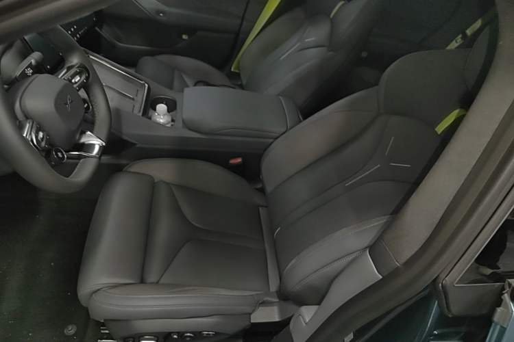 Used XPeng P7 2025 Model—702 Long Range Ultra Left Front Seat