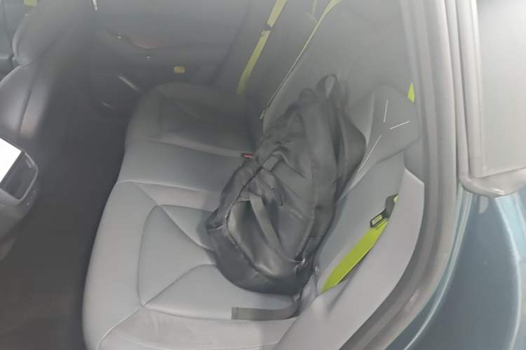 Used XPeng P7 2025 Model—702 Long Range Ultra Left Rear Seat