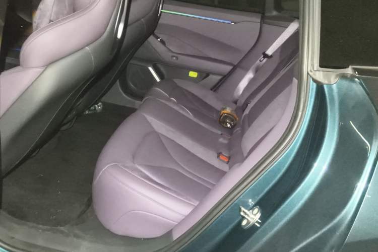 Used XPeng P7 2025 Model—702 Long Range Ultra Left Rear Seat