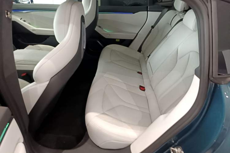 Used XPeng P7 2025 Model—702 Long Range Ultra Left Rear Seat