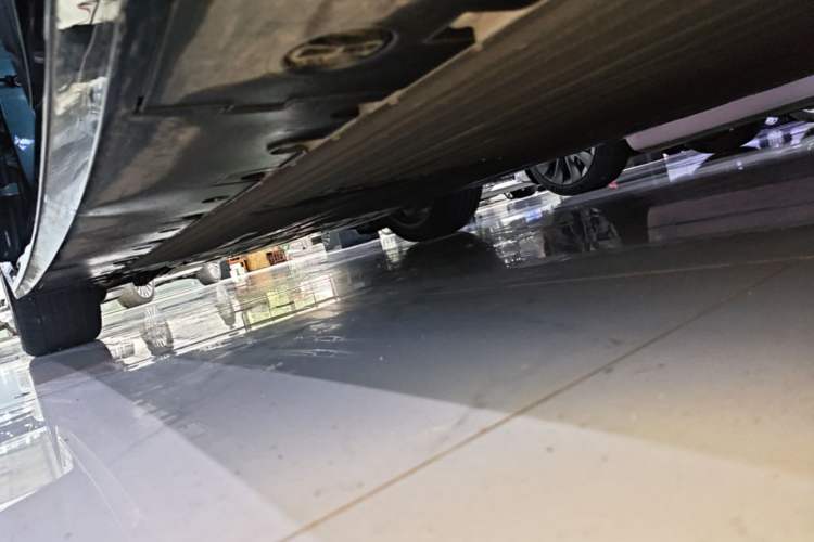 Used XPeng P7 2025 Model—702 Long Range Ultra Left Side Sill