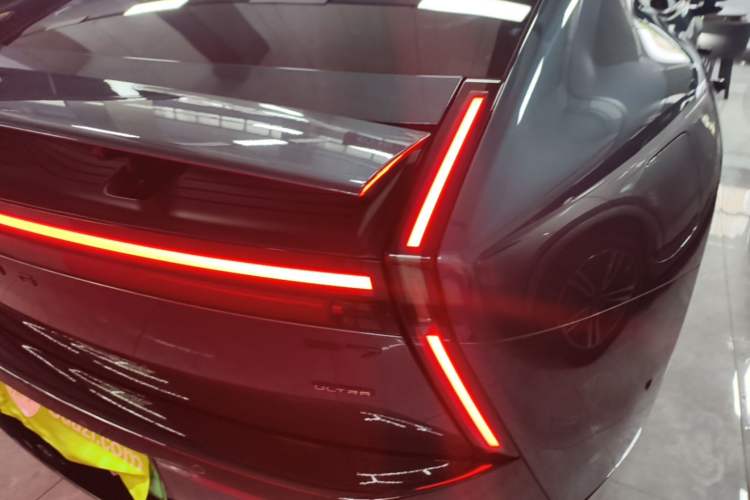 Used XPeng P7 2025 Model—820 Ultra Long Range Ultra Right Rear Taillight