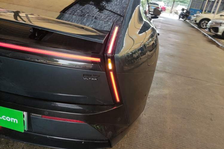 Used XPeng P7 2025 Model—702 Long Range Ultra Right Rear Taillight