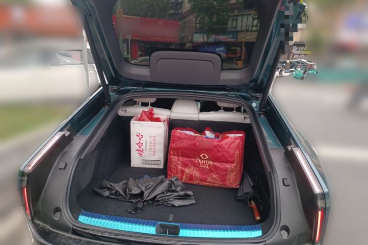 Used XPeng P7 2025 Model—820 Ultra Long Range Ultra Trunk