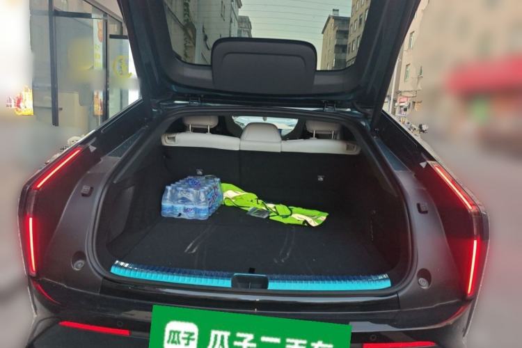 Used XPeng P7 2025 Model—702 Long Range Ultra Trunk