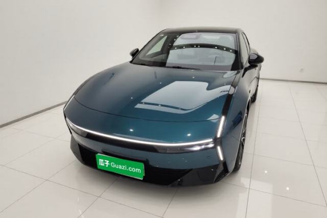 Used XPeng P7 2025 Model—750 All-Wheel-Drive High-Performance Ultra
