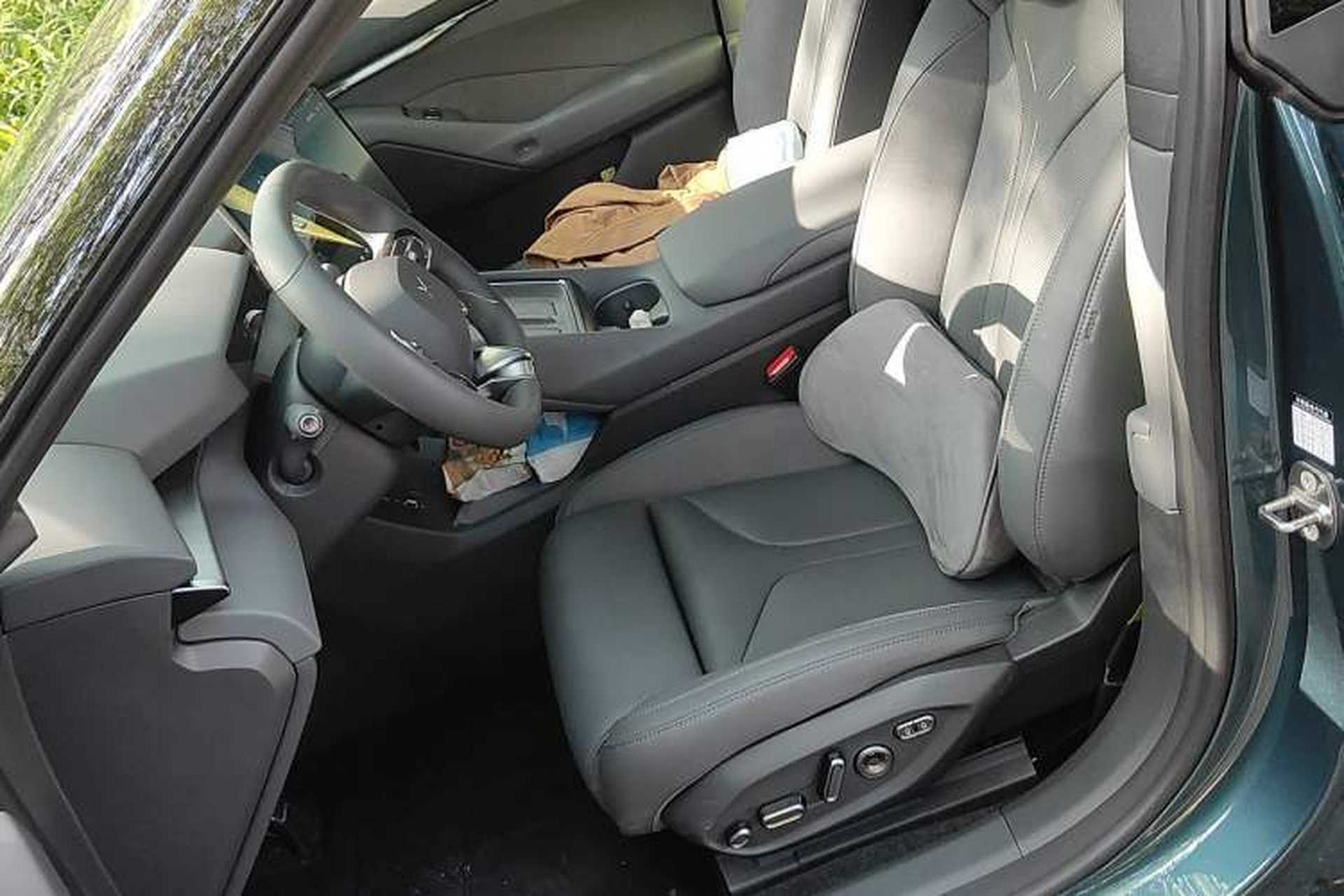 Used XPeng P7 2025 Model—702 Long Range Ultra Left Front Seat