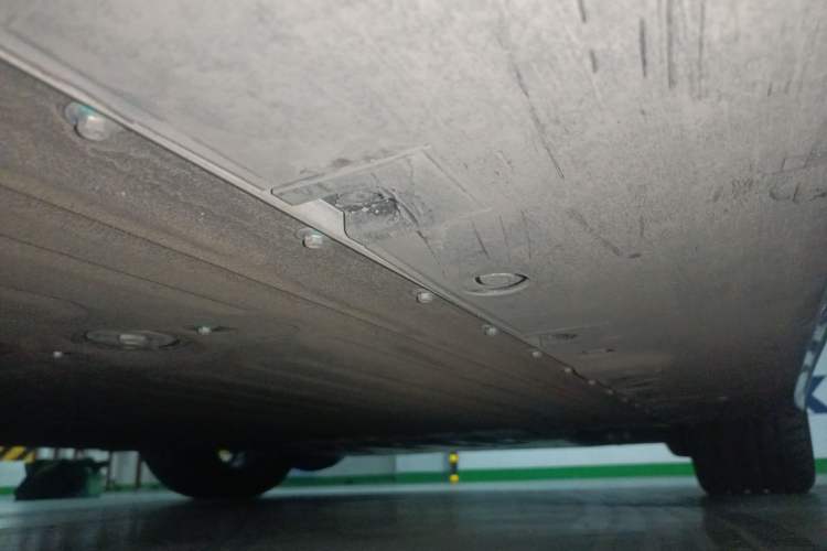 Used XPeng P7 2025 Model—702 Long Range Ultra Chassis Front Right