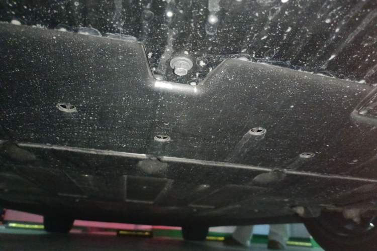 Used XPeng P7 2025 Model—702 Long Range Ultra Chassis Front