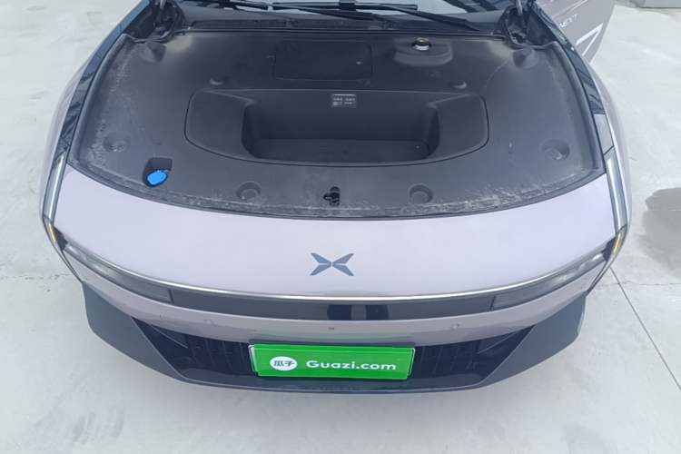 Used XPeng P7 2025 Model—750 All-Wheel-Drive High-Performance Ultra Engine Bay
