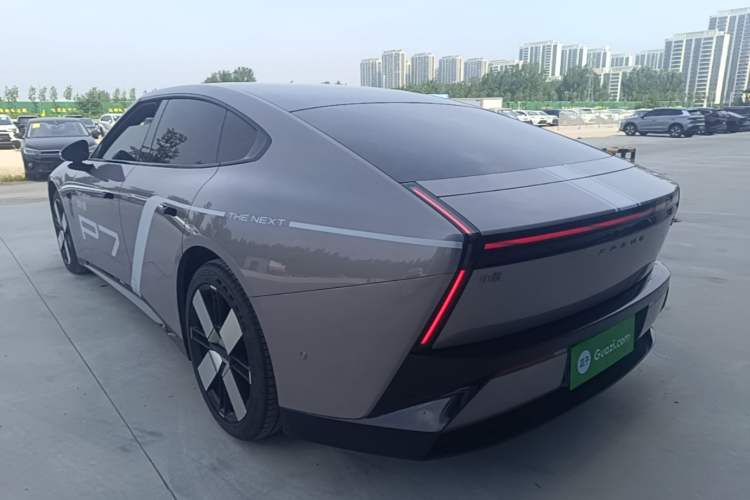 Used XPeng P7 2025 Model—750 All-Wheel-Drive High-Performance Ultra Exterior 2
