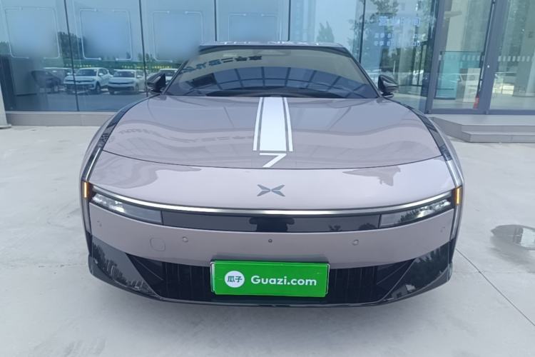 Used XPeng P7 2025 Model—750 All-Wheel-Drive High-Performance Ultra Front