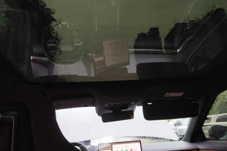 Used XPeng P7 2025 Model—702 Long Range Ultra Headliner
