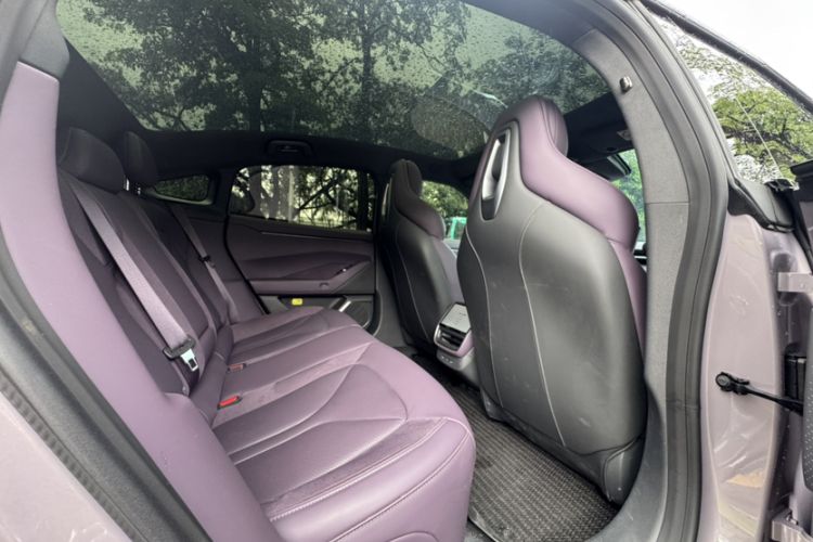 Used XPeng P7 2025 Model—702 Long Range Ultra Interior 3