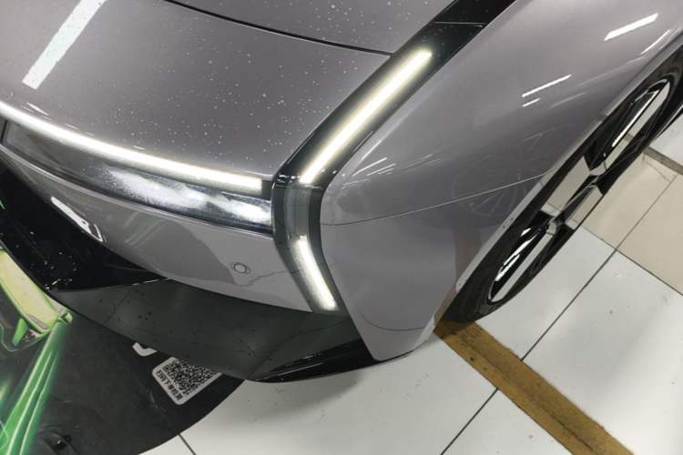 Used XPeng P7 2025 Model—702 Long Range Ultra Left Front Headlight