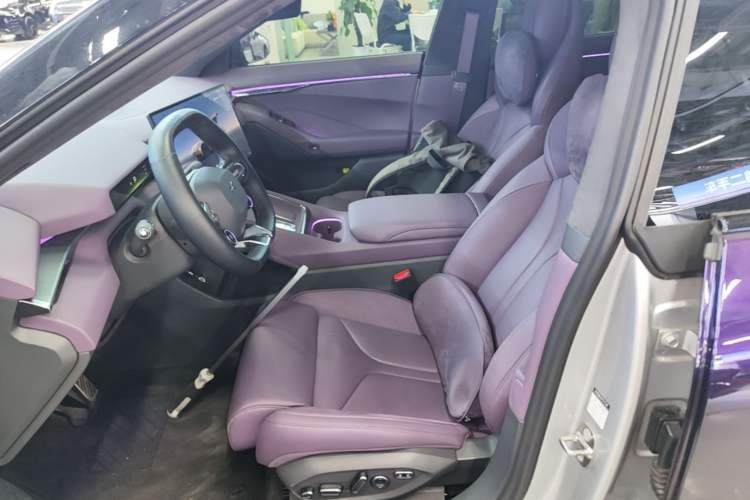 Used XPeng P7 2025 Model—702 Long Range Ultra Left Front Seat