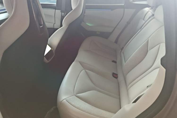 Used XPeng P7 2025 Model—702 Long Range Ultra Left Rear Seat