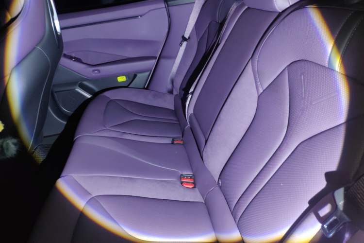 Used XPeng P7 2025 Model—820 Ultra Long Range Ultra Left Rear Seat