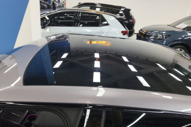 Used XPeng P7 2025 Model—702 Long Range Ultra Roof