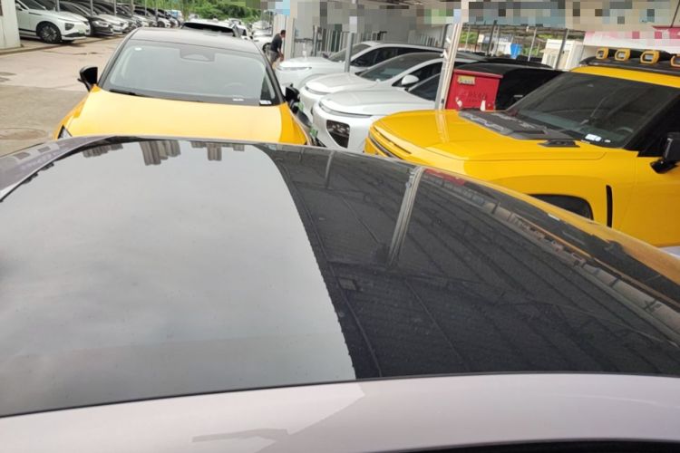 Used XPeng P7 2025 Model—820 Ultra Long Range Ultra Roof