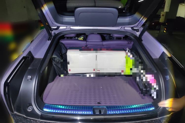 Used XPeng P7 2025 Model—820 Ultra Long Range Ultra Trunk