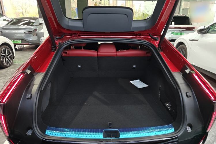 Used XPeng P7 2025 Model 702 Max Trunk