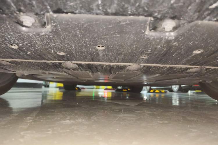 Used XPeng P7 2025 Model—750 All-Wheel-Drive Pengyi Ultra Chassis Front