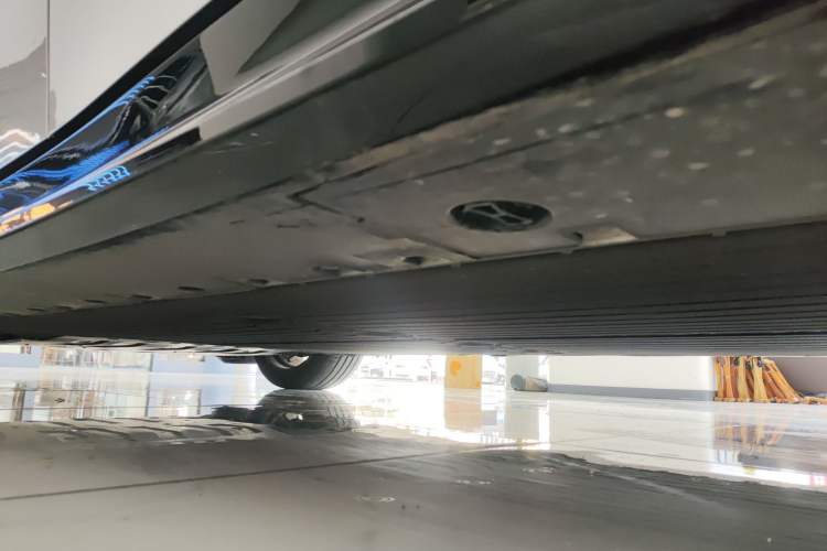 Used XPeng P7 2025 Model—702 Long Range Ultra Chassis Rear Left