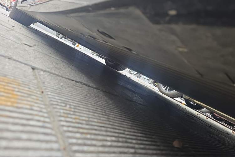 Used XPeng P7 2025 Model—702 Long Range Ultra Chassis Rear Left