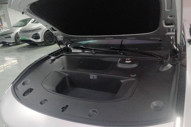 Used XPeng P7 2025 Model—750 All-Wheel-Drive Pengyi Ultra Engine Bay
