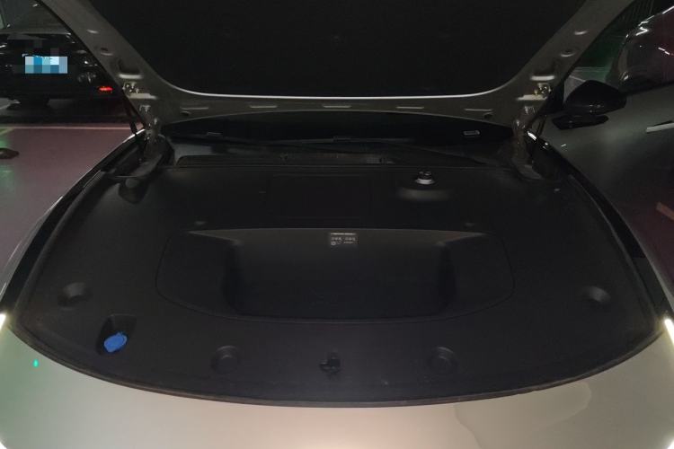Used XPeng P7 2025 Model—702 Long Range Ultra Engine Bay