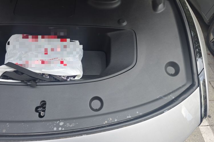 Used XPeng P7 2025 Model—702 Long Range Ultra Engine Bay Left