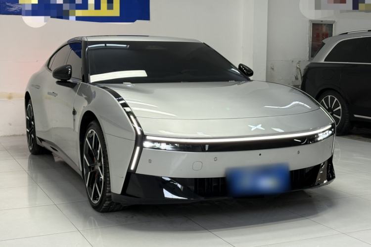 Used XPeng P7 2025 Model—750 All-Wheel-Drive High-Performance Ultra Exterior 2