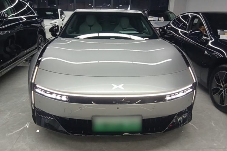 Used XPeng P7 2025 Model—702 Long Range Ultra Front