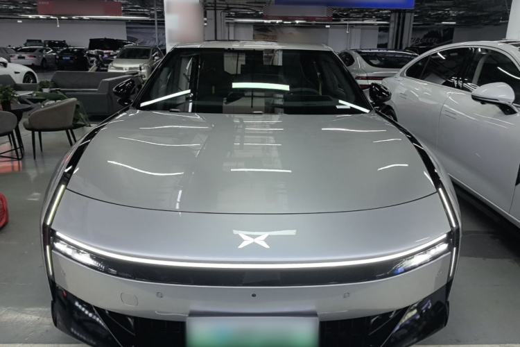 Used XPeng P7 2025 Model—750 All-Wheel-Drive High-Performance Ultra Front
