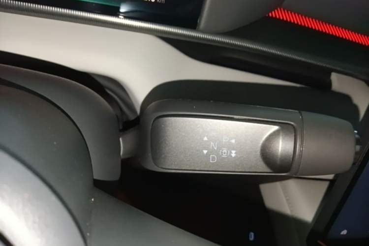 Used XPeng P7 2025 Model 702 Max Gear Lever